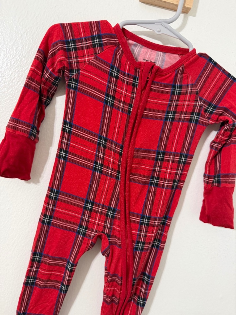 Little Sleepies Red Holiday Plaid Zip Up Footie Pajamas Bamboo 0-3 Mos Christmas